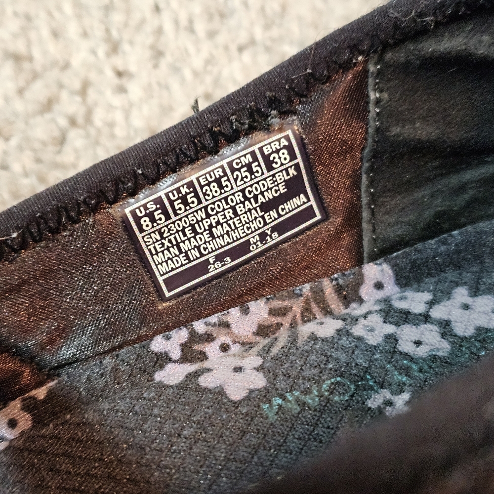 8.5 Wide Skechers Breathe Easy Lucky Lady Mary Jane Flats Black Gray - Picture 9 of 10